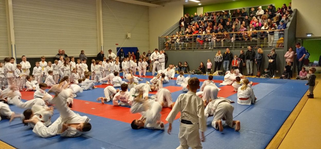 Photo Le pere Noel au judo club de Guebwiller et Guebwiller-Soultz4