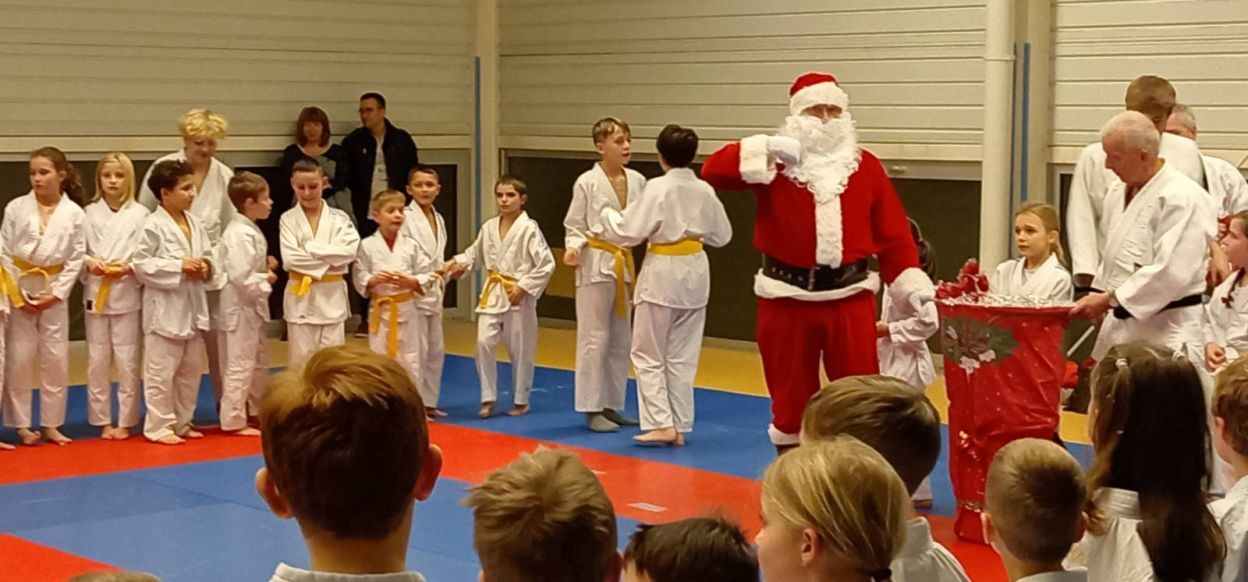 Photo Le pere Noel au judo club de Guebwiller et Guebwiller-Soultz6