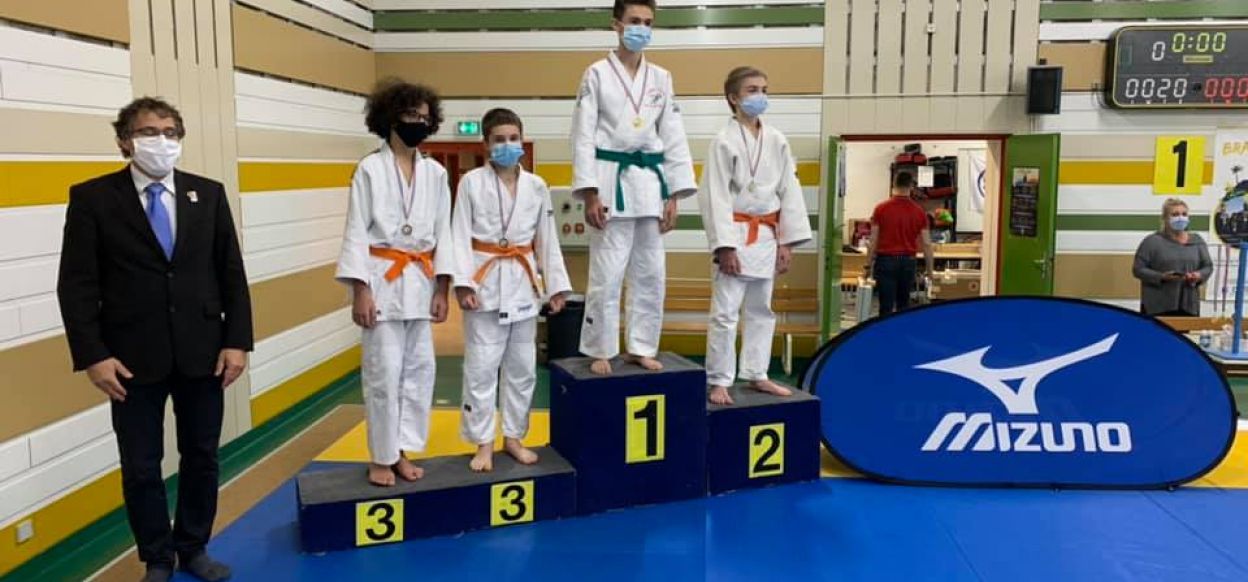 Photo Belle moisson lors du Gand prix Minimes de judo10